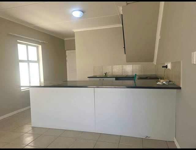 2 BEDROOM HOUSE RENTED IN TWEESPRUIT ESTATE